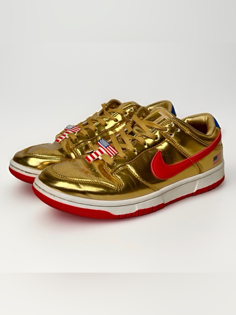 Nike Dunk Donald Trump Gold & Red with American Flag Details Sz 8 DD6868-771